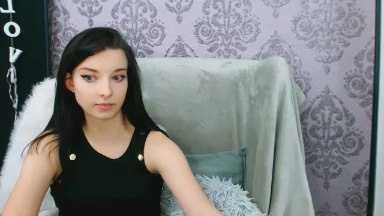 DominantLuna live from Germany