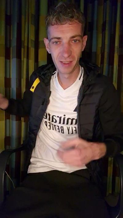 DutchFelix live from Netherlands