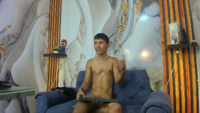 Dylan_Reynoldss live from Colombia