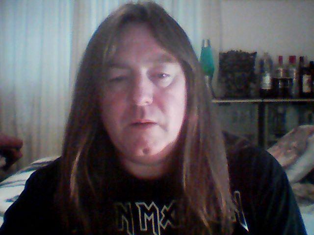 Edwardf69 live from United Kingdom