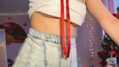 EleneLambie live from France