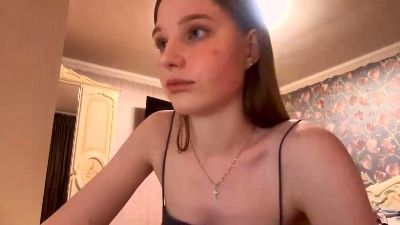 ElwineCrago live from Italy