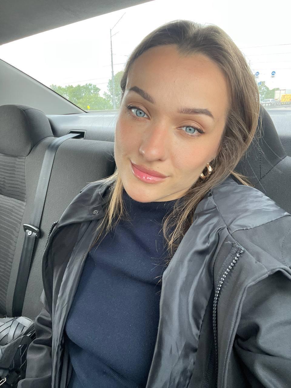 EmmySkyy live from Ukraine