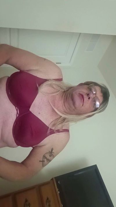 Ericalang live from United States