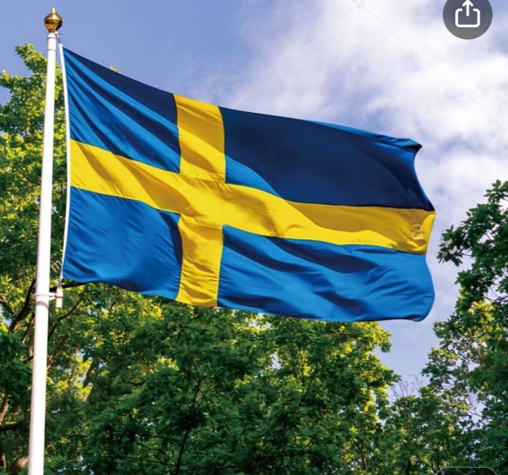Erik58P live from Sweden