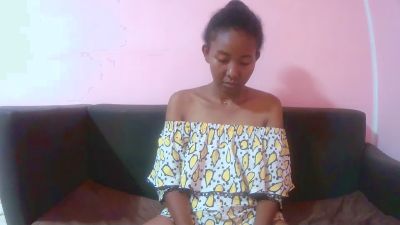 Ernestinhot live from Madagascar