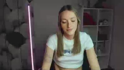 EvelynBlond live from Germany