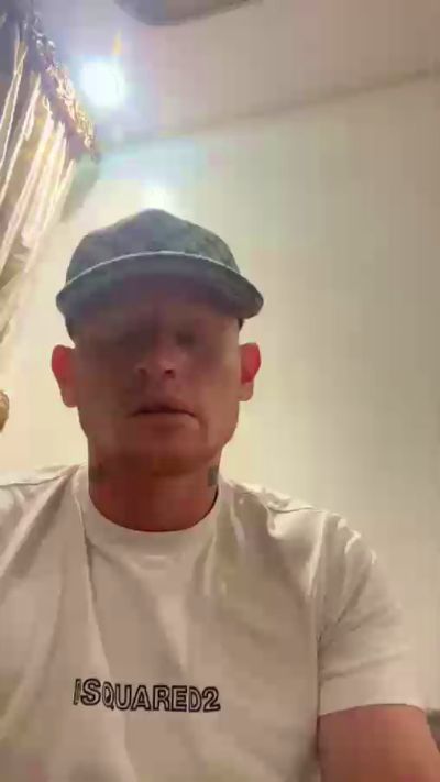 Fakeginger020 live from Netherlands