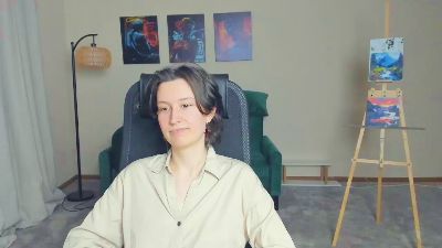 FatimahEkker live from United States