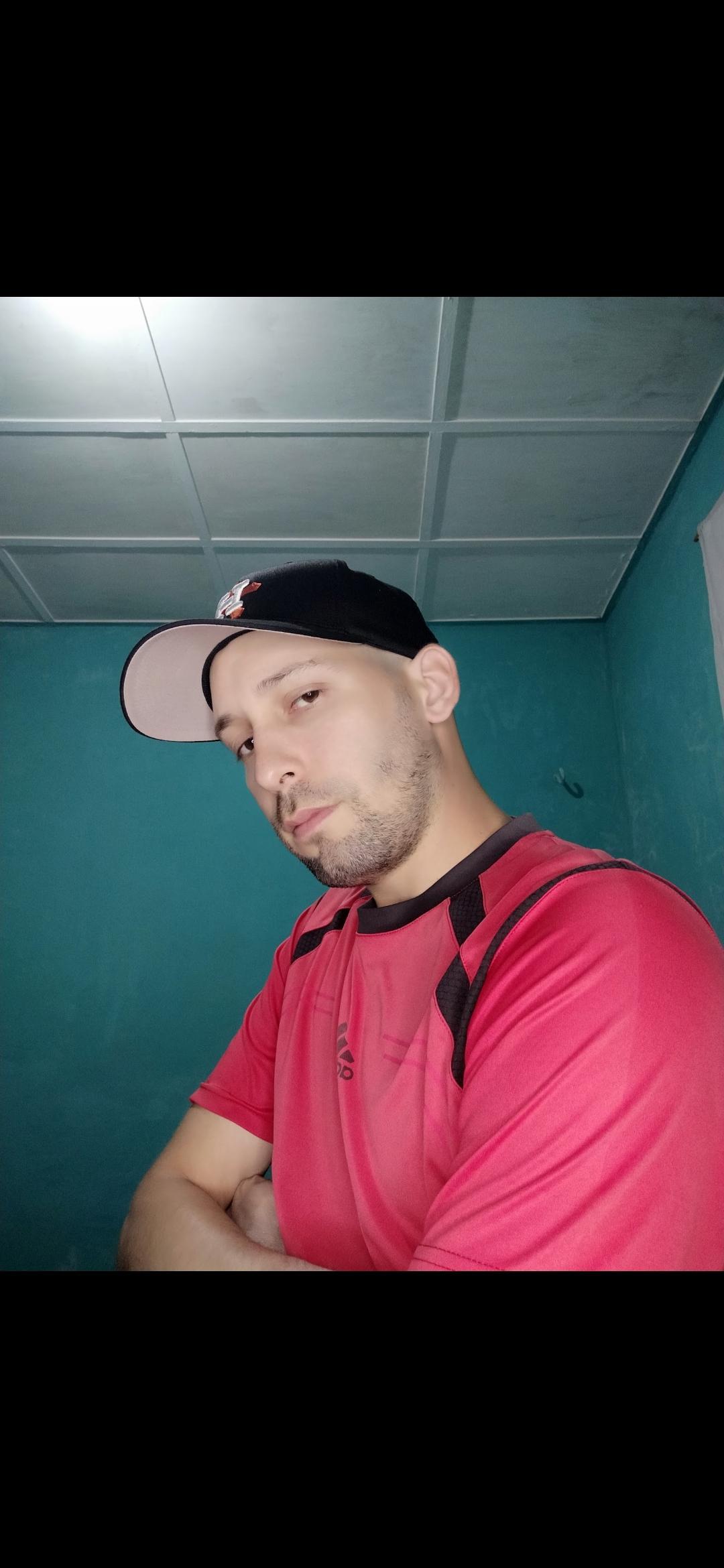 Fercho1991xx live from Venezuela