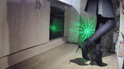 Flakitapeliroja live from Spain