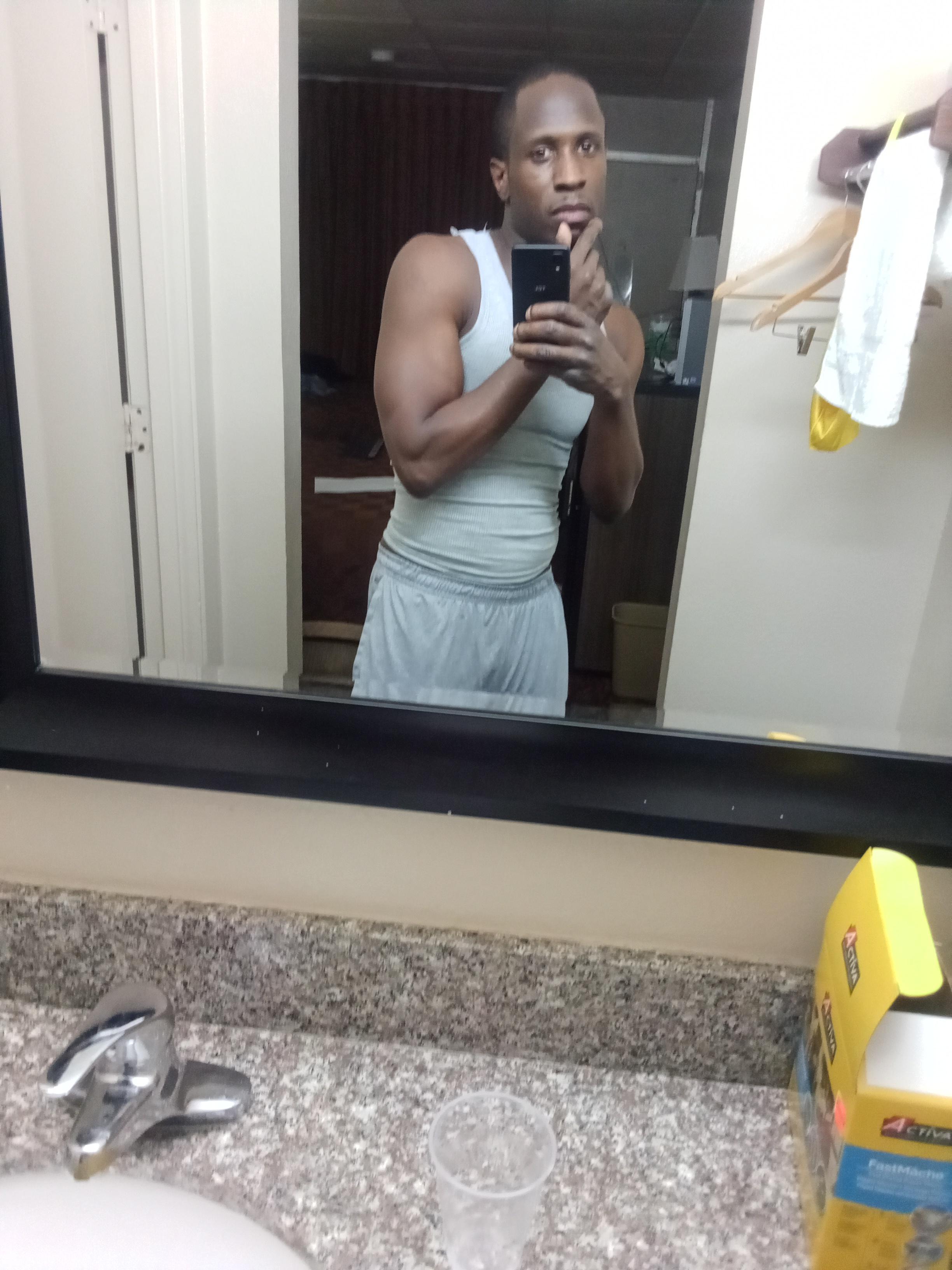 Freakyblack31 live from United States