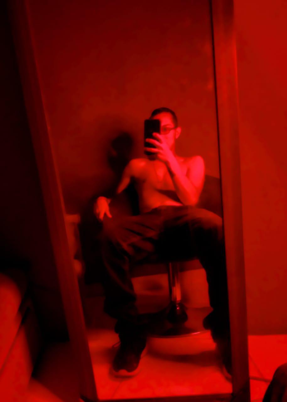 Fuck_boy69x live from France