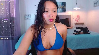 GabbieCutee_ live from Colombia