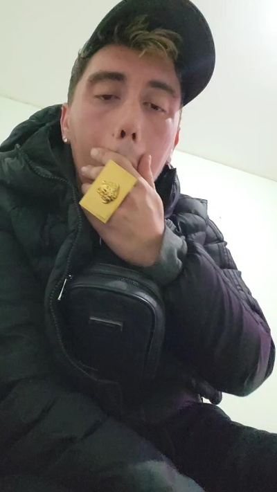 Gaditanoo live from Spain