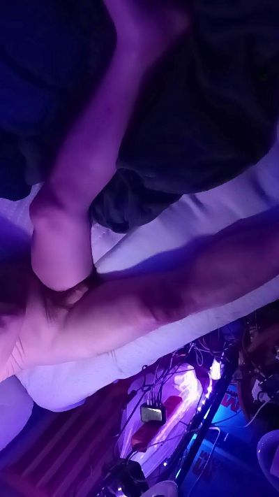 Handjobsquirter live from Switzerland