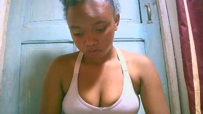 Hernacarla1 live from Madagascar