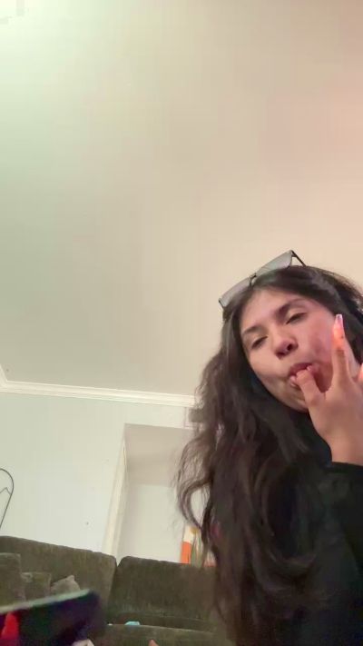 Hollymarz live from United States