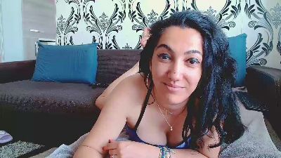 HotSpicyMiss live from Romania