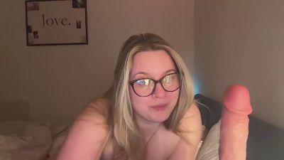 IKESKY live from United Kingdom