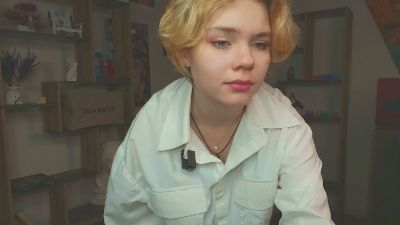 JacintaHechmer live from Poland