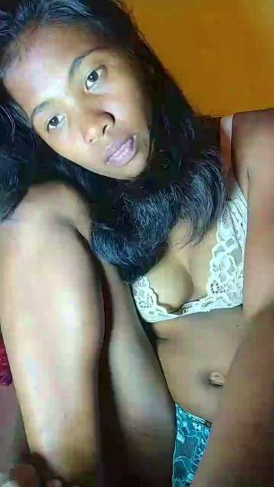 Jade2004 live from Madagascar