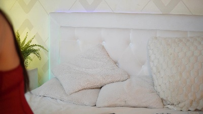 JadeHasy live from Romania