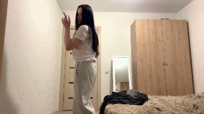 JennieBreihan live from France