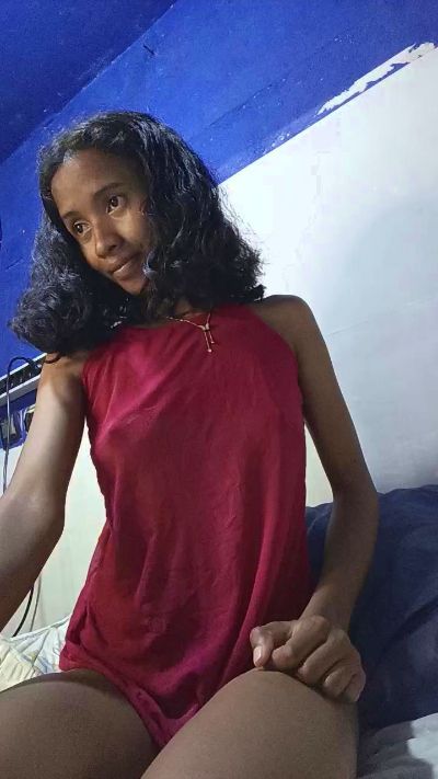 JohanneSexy3 live from Madagascar