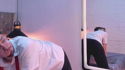 JonnyGrey_ live from United States