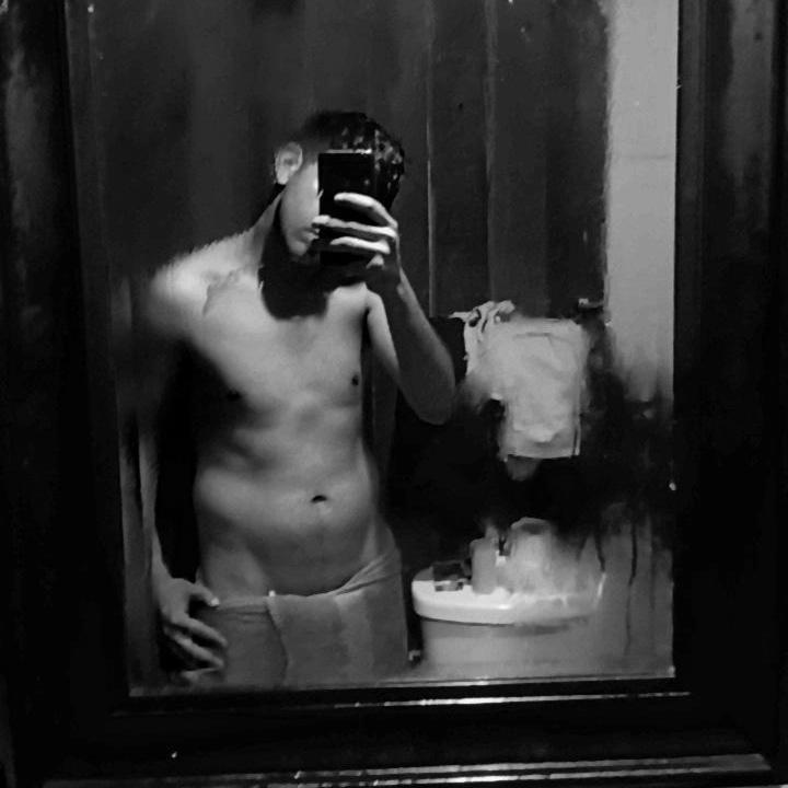 Joohn_1898 live from Chile
