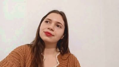 JuleWoolfolk live from France