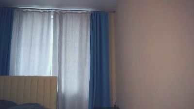 JulianaArras live from United Kingdom