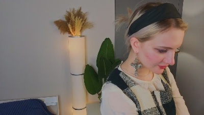 JustineWanvig live from Germany