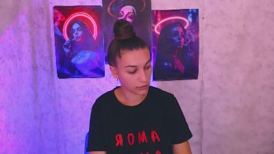 KarolinadDream live from United States