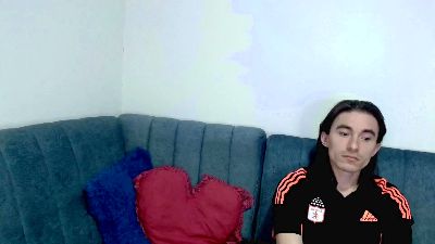 KendalCaruci live from Colombia