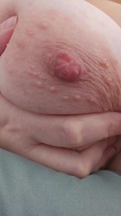 Kikki99 live from Germany