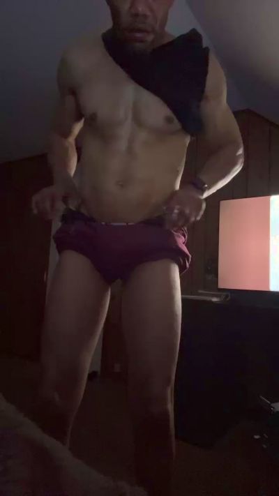 Kingdadallyours live from United States