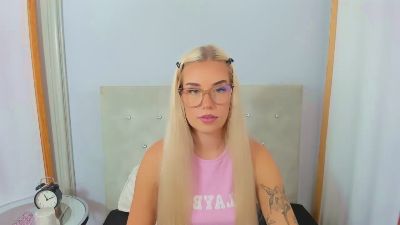 KristyAlone live from Germany