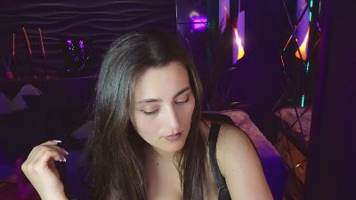 KylieMellow live from Estonia