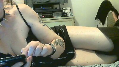 Lady_Goth73 live from Italy