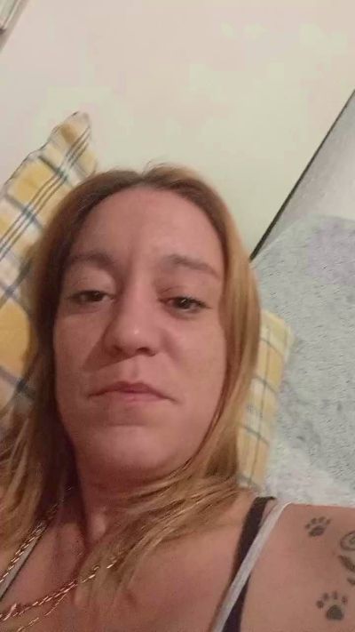 Laurita71 live from Spain