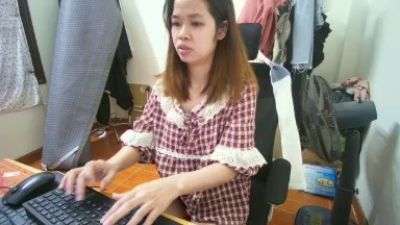 Lee_lee000 live from Vietnam