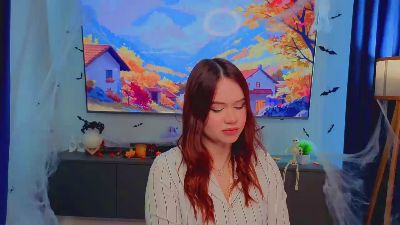 LeonoraIhnat live from United States