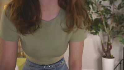 LesaNyswonger live from France