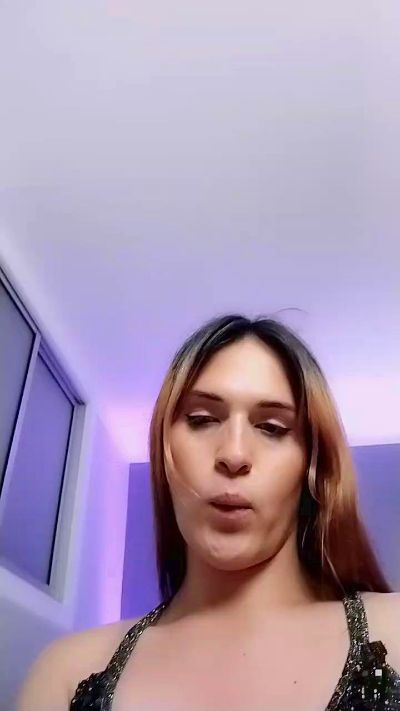 LilaMartinry live from Colombia