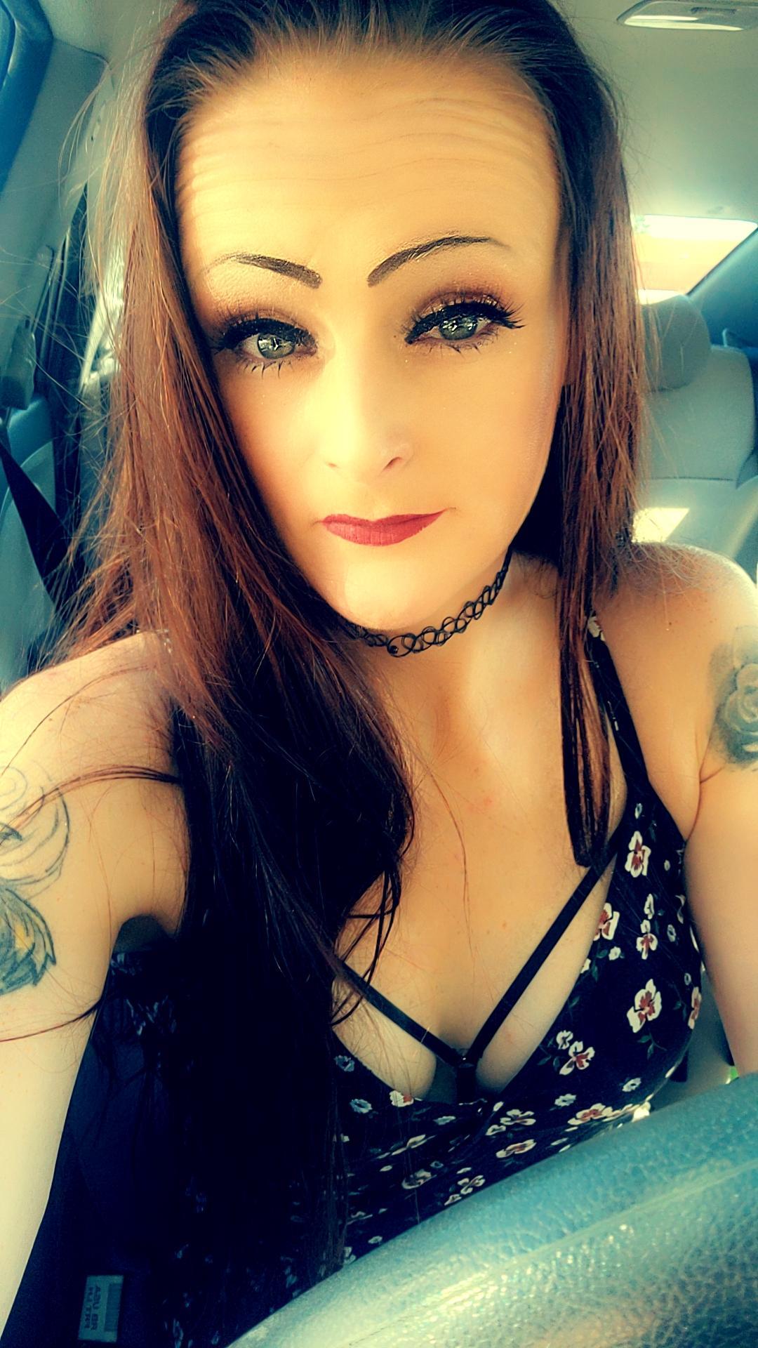 Lilmissdiana1 live from United States