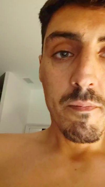 Liloo34 live from France