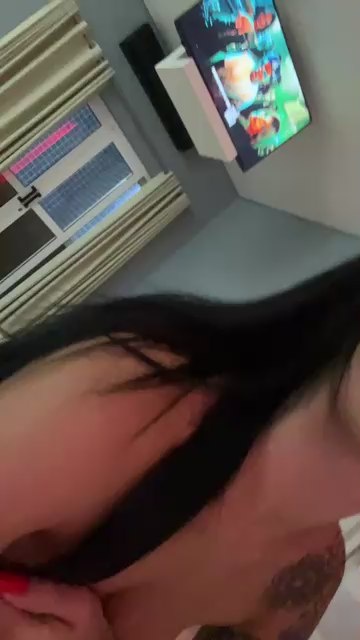 Loiradevassa live from Brazil