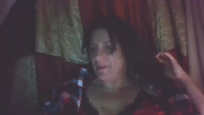 Louna1980 live from France